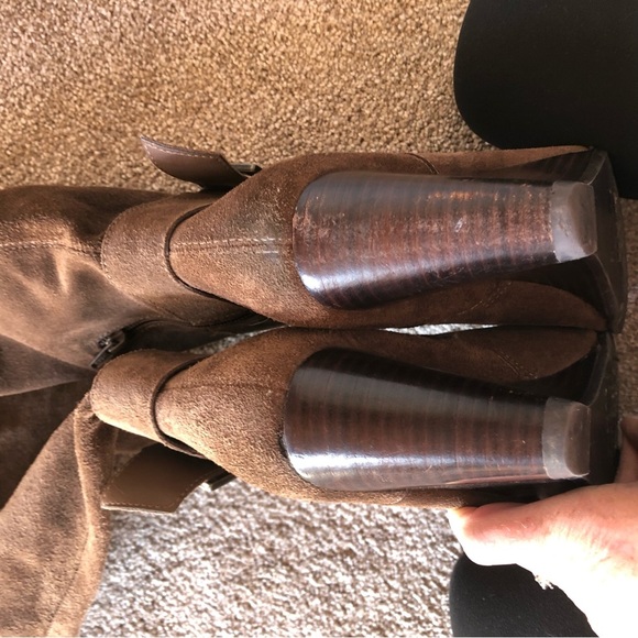 EUC Marco Santi tall knee high medium brown suede boot with buckle wedges 8.5 - Picture 6 of 10